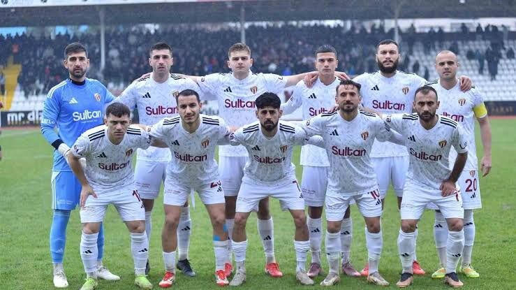 İnegölspor Başkanı Futbolcuların İstediği Ücretlere İsyan Etti!-1