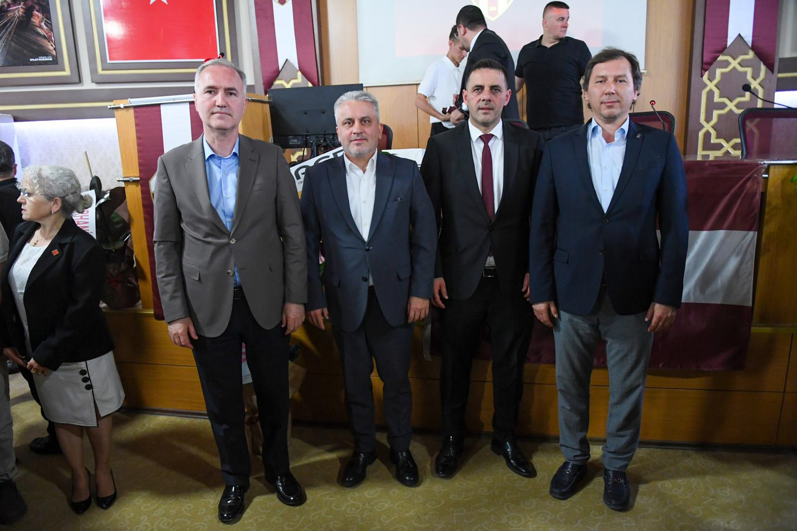 İnegölspor’da Kani Ademoğlu Yeniden Başkan (6)