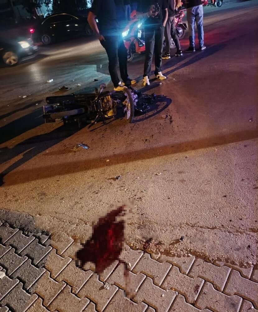 Otomobil Ile Motosiklet Çarpıştı! 1 Ölü, 1 Ağır Yaralı (2)