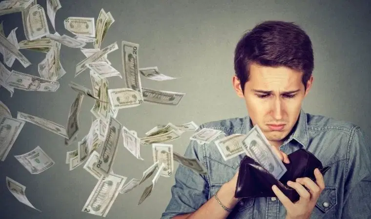 Sürekli Para Kaygısı Mı Yaşıyorsunuz Finansal Güvensizliğin Belirtileri Ve Çözüm Yolları (1)-1
