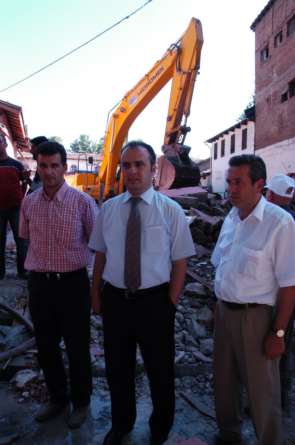 Tarihi İshakpaşa İlköğretim Okulu Binası Arşivden 2008 Gençgazete (4)