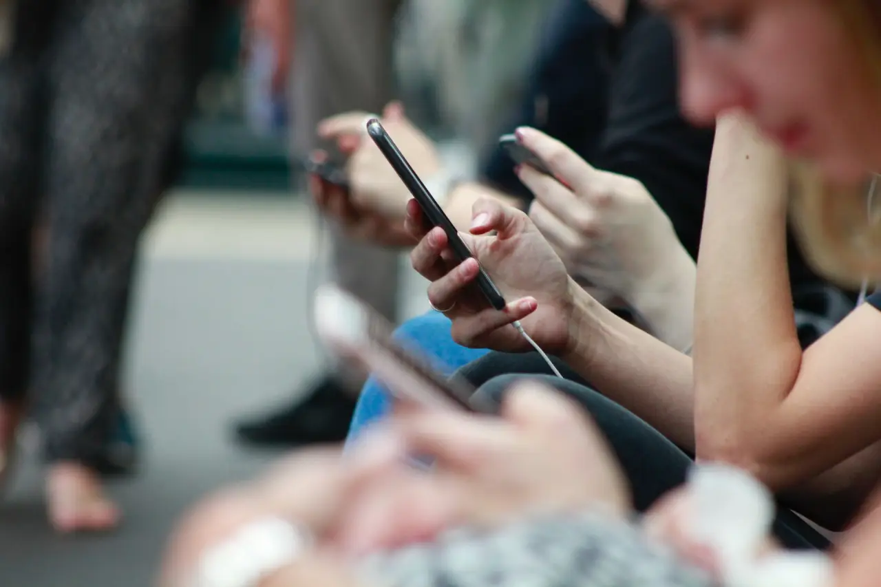 Telefon Bataryasını En Hızlı Tüketen Uygulamalar (1)