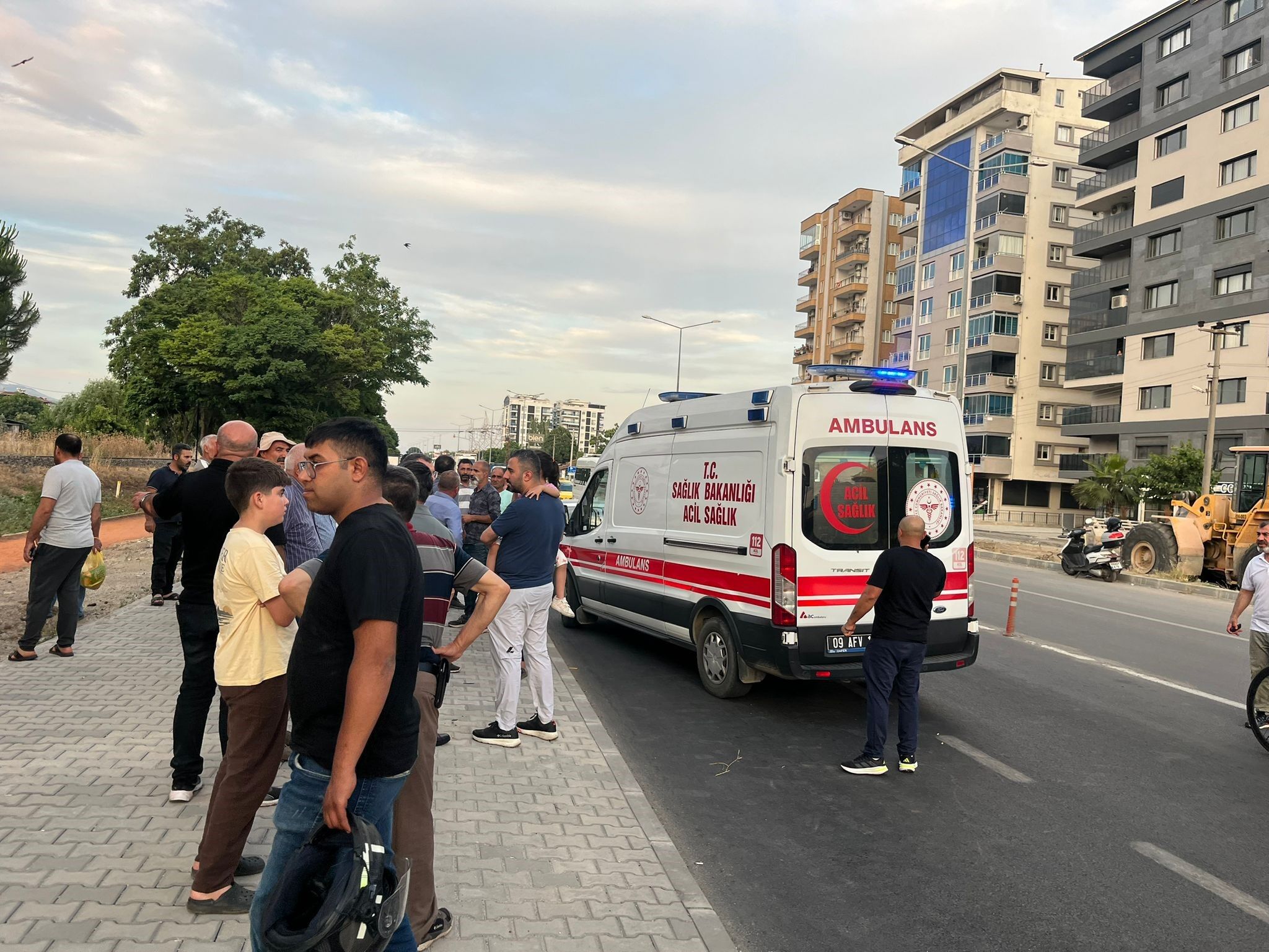 Trenin Çarptığı Kadın Yaralandı (1)