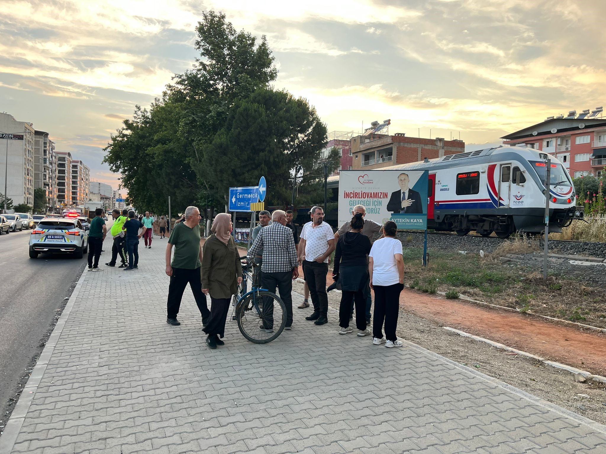 Trenin Çarptığı Kadın Yaralandı (2)