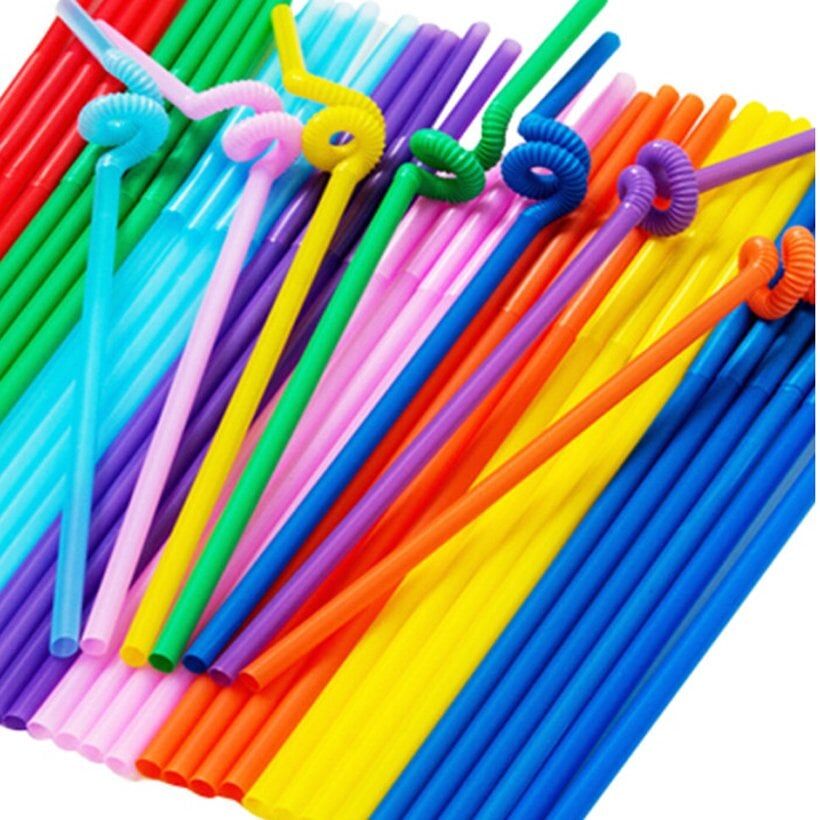 Uzmanlardan Yaz Ayları İçin Kritik Uyarı! Plastik Pipet Kullanırken Bir Kez Daha Düşünün (1)