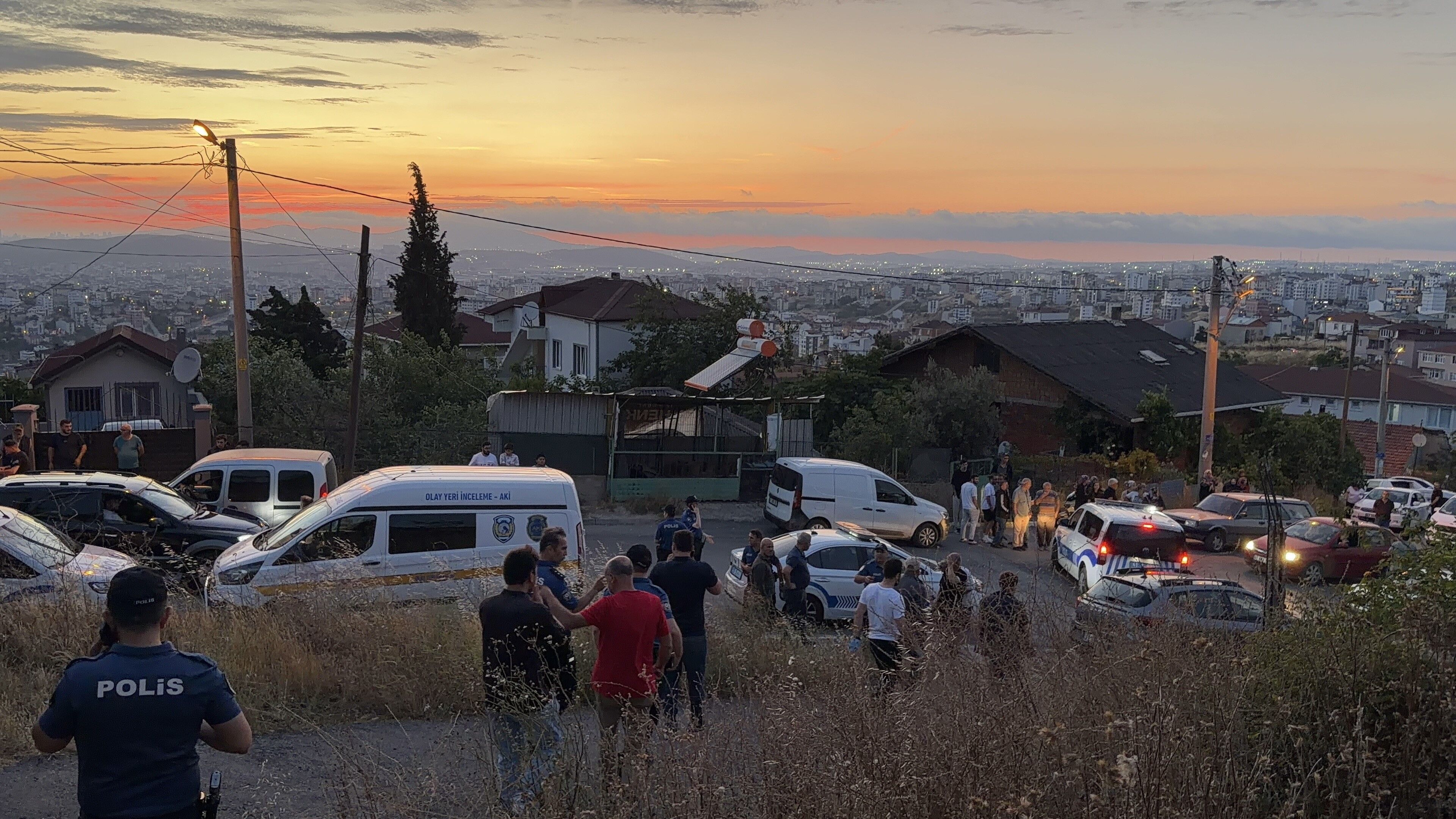 Yürüyüş Alanında Erkek Cesedi Bulundu (1)
