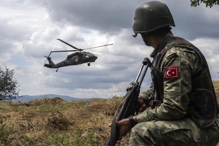 Yüz Binlerce Askerin Beklediği Haber Meclis'ten Geldi-1