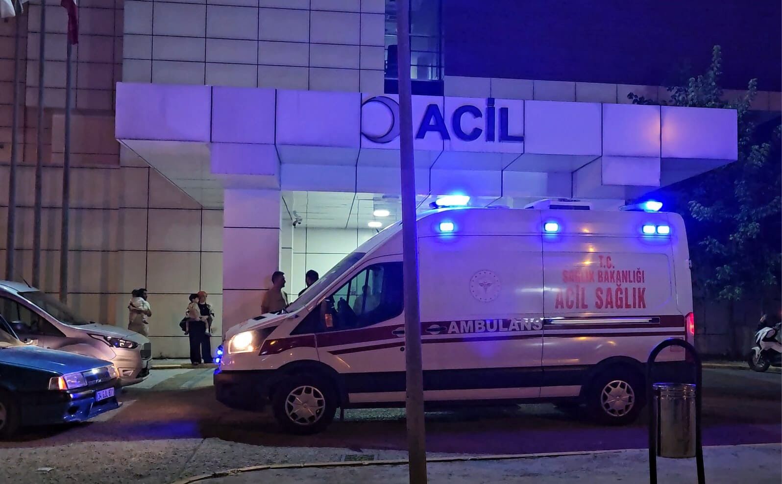 Havuza Düşen 5 Yaşındaki Çocuk Hayata Döndürüldü
