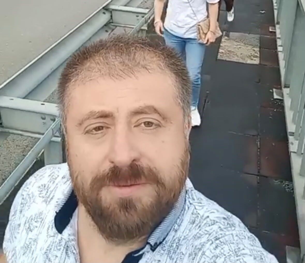 Ağabeyinin Ekmek Teknesinde Katliam Yaptı! Çok Sayıda Ölü (3)