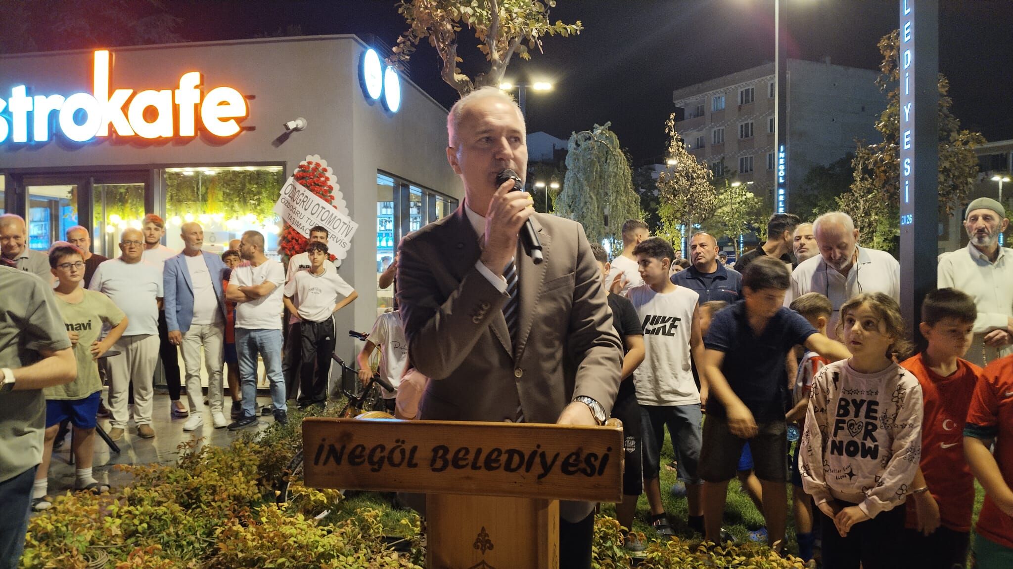Alanyurt'a Yeni Meydan Ve Gastro Cafe Kazandırıldı (1)-1