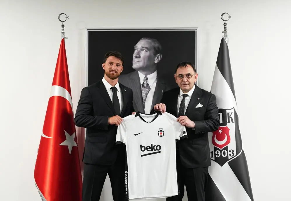 Beşiktaş’tan Orta Sahaya Millî Takviye Salih Özcan’la 3+1 Yıllık Sözleşme 1
