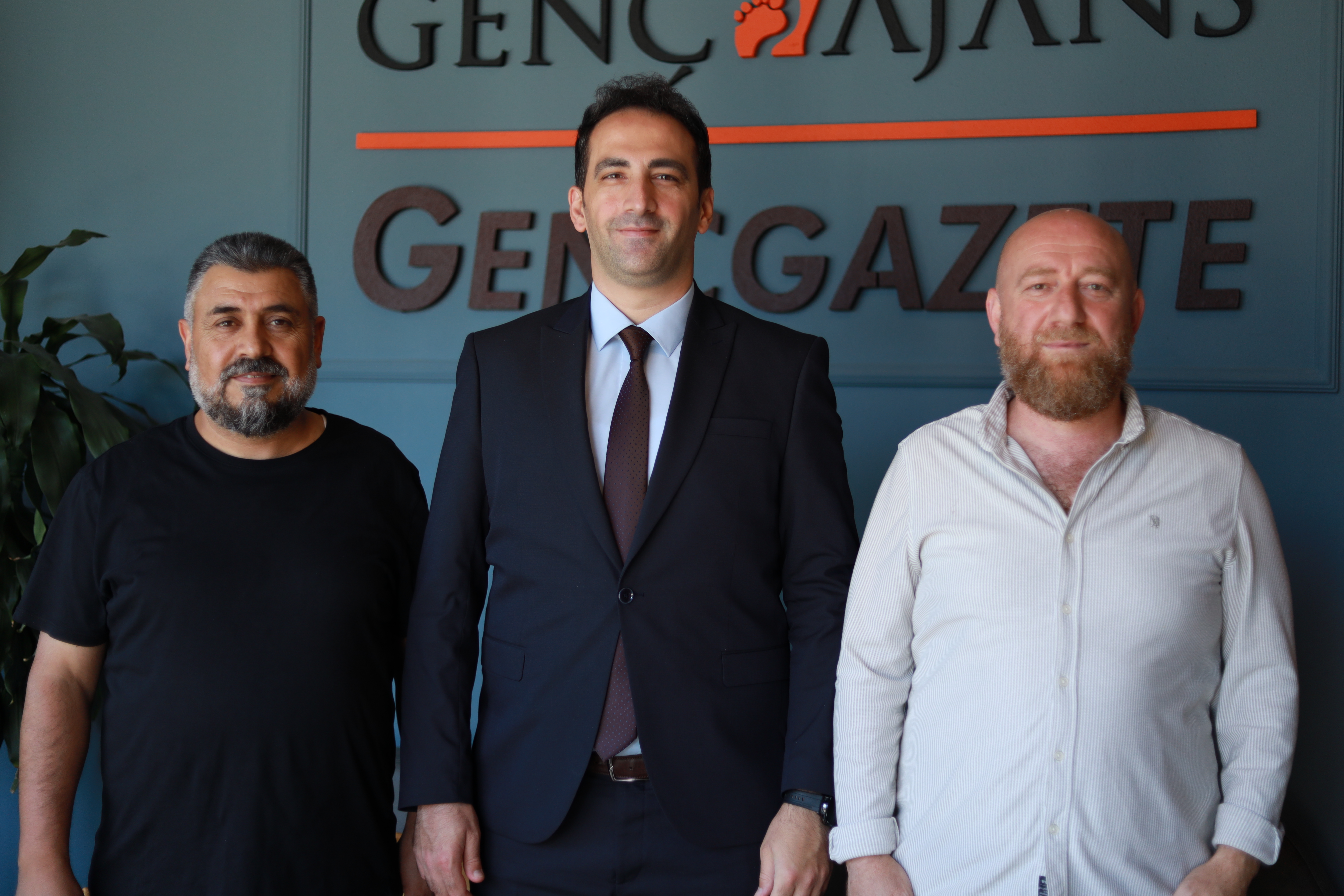 Bi̇k Bursa Bölge Müdürü Gökhan Eren’den Genç Gazete’ye Ziyaret