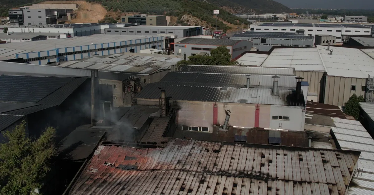 Bursa Kestel’de Tekstil Fabrikasında Yangın Paniği (3)
