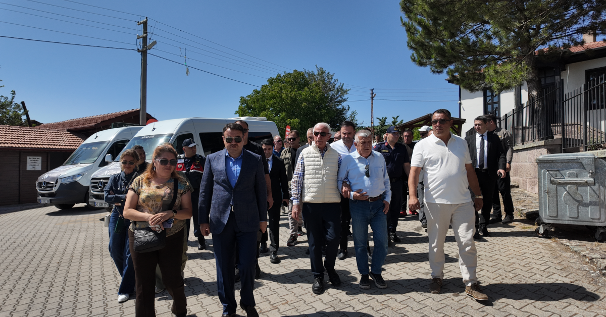 Bursa Ve Kütahyalı Gazeteciler Domaniç’in Tarihî Mirasını Tanıdı (7)