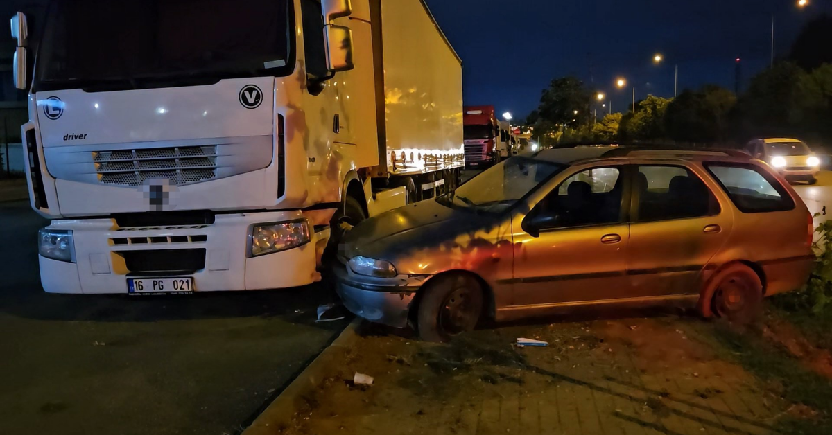 Bursa’da Kaza Sonrası Suç Düellosu Ben Sürüyordum He Vay Be (1)