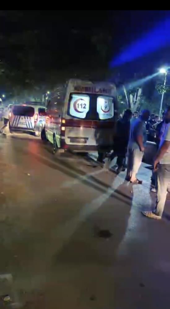 Bursa'da ‘Yan Baktın' Kavgası Kanlı Bitti! (2)