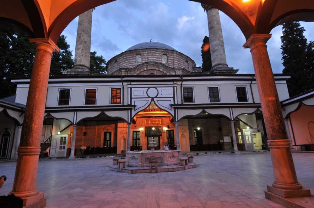 Bursa'nın Meşhur Ve En Çok Ziyaret Edilen Camileri Gencgazete (25)