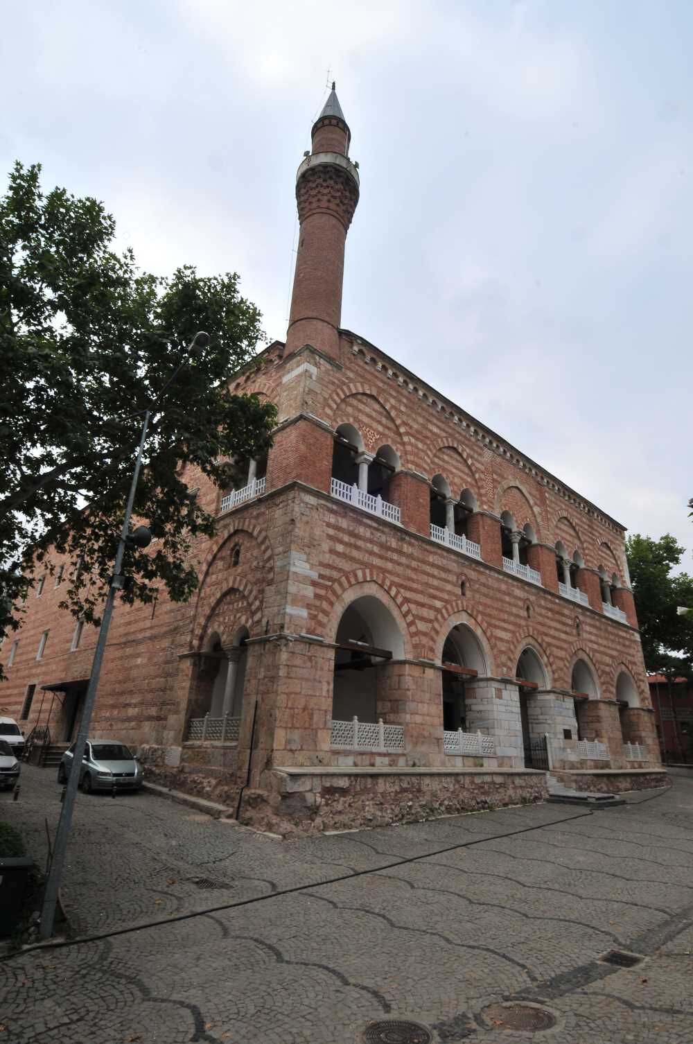 Bursa'nın Meşhur Ve En Çok Ziyaret Edilen Camileri Gencgazete (3)