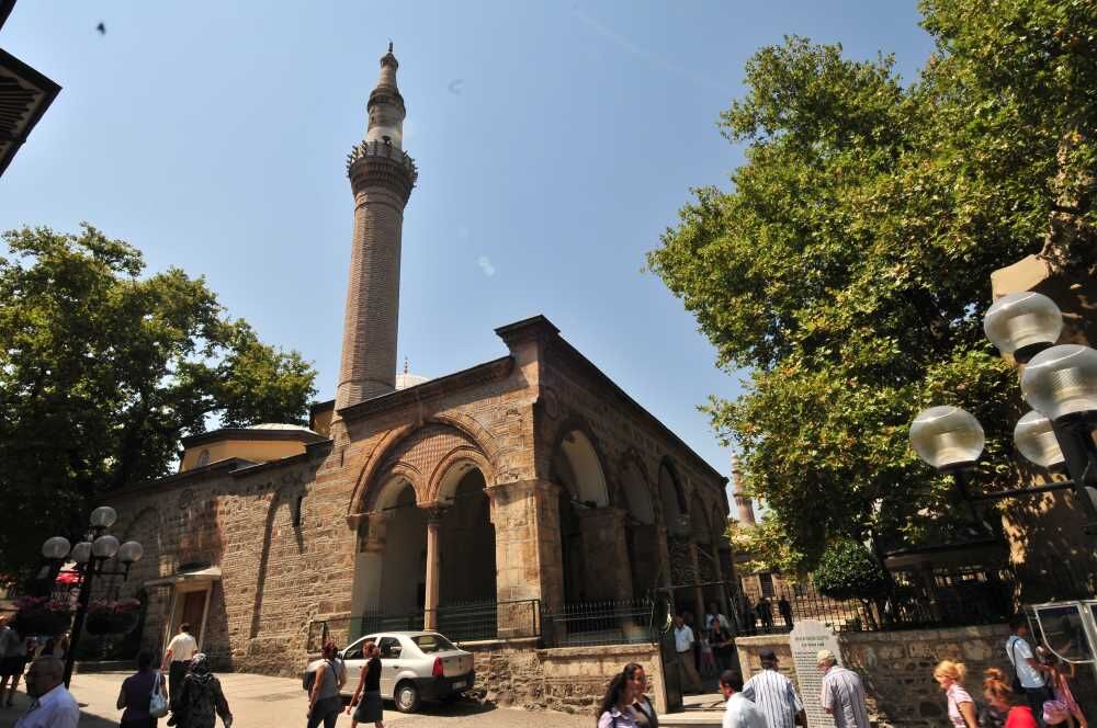 Bursa'nın Meşhur Ve En Çok Ziyaret Edilen Camileri Gencgazete (5)