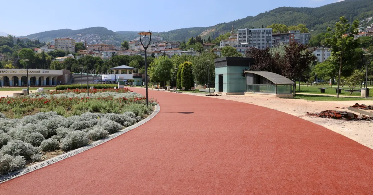 Büyükşehir'den Millet Bahçesi'ne Estetik Dokunuş (4)