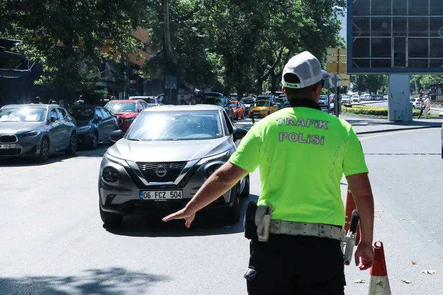 Ehliyet Düzenlenmesi Yeniden Meclis'te! (2)