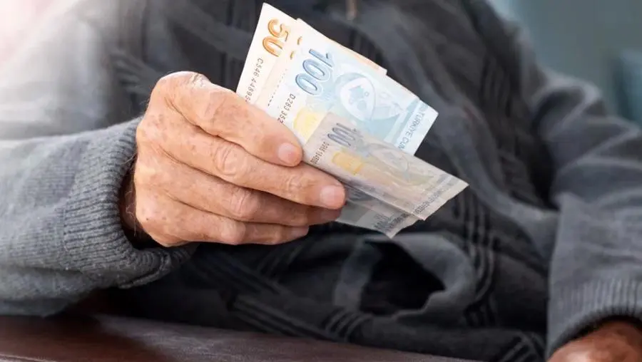 Emekli Promosyonunda Yeni Öneri Gündemde! Maaşı Yüksek Olana Daha Fazla Ödeme Yapılsın (4)