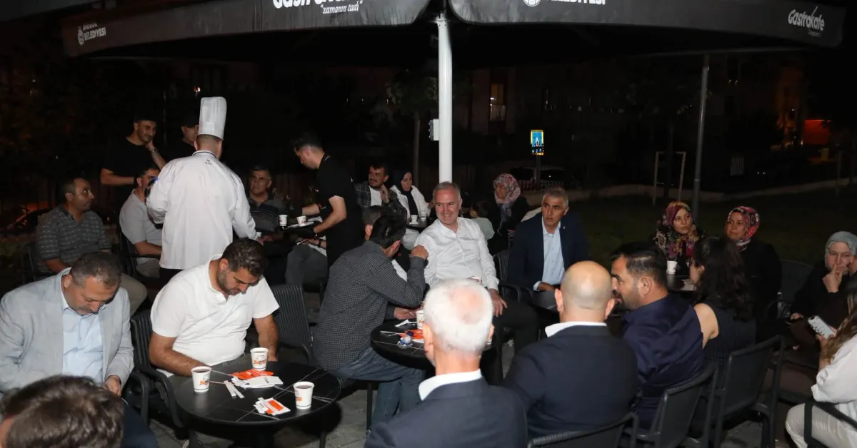 Gastro Kafe Kanal İnegöl’de Hizmete Başladı (2)