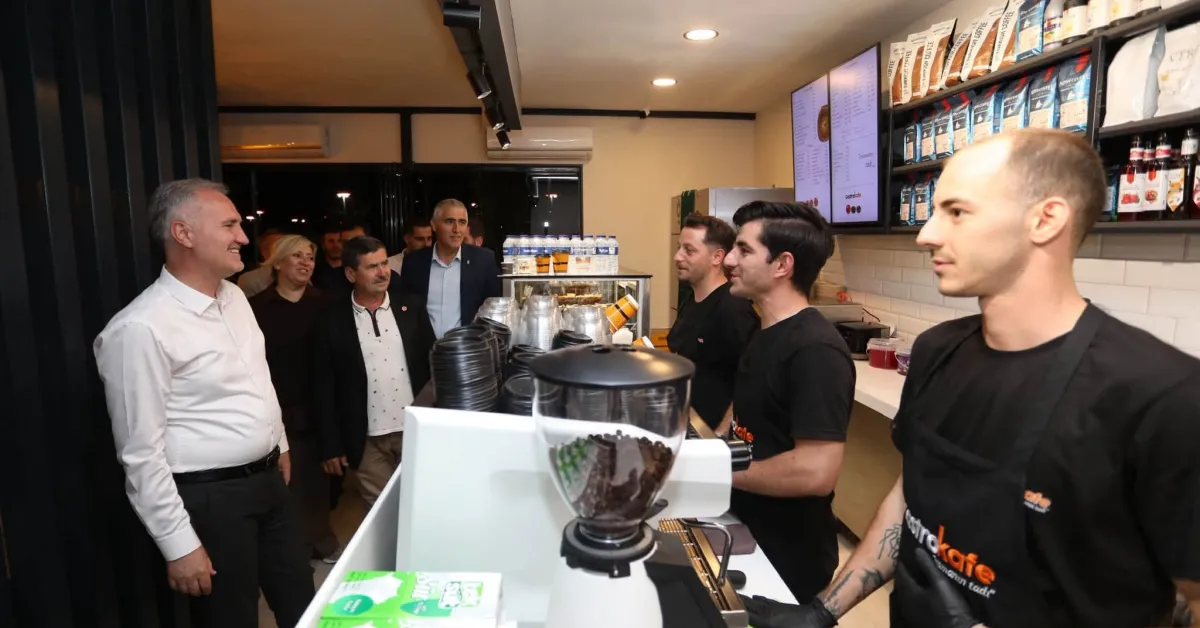 Gastro Kafe Kanal İnegöl’de Hizmete Başladı (3)