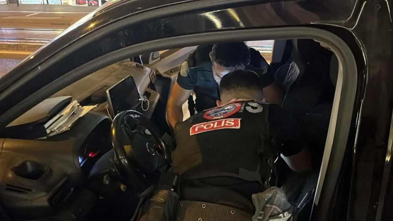 Genç Gazete Bursa’da 3 İlçede Eş Zamanlı Denetim Binlerce Kişi Sorgulandı