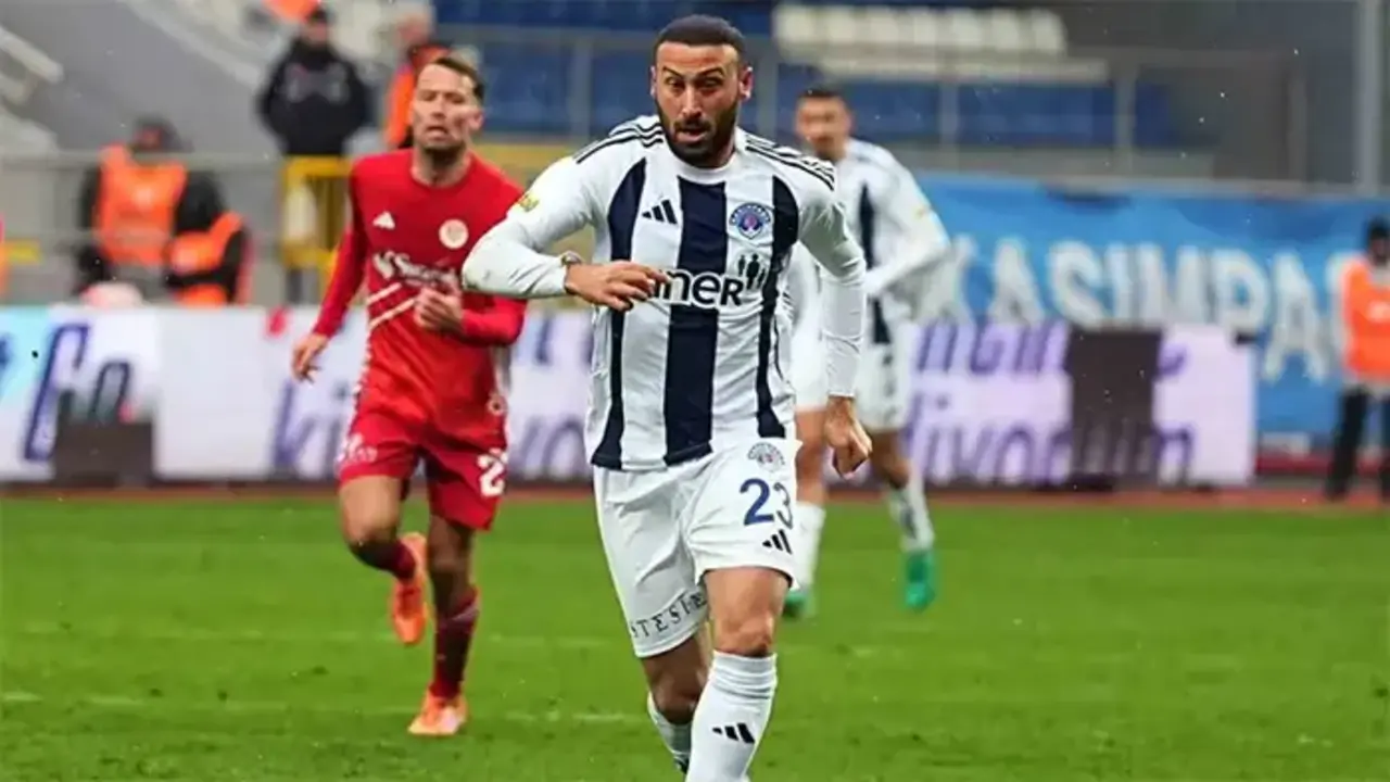 Genç Gazete Cenk Tosun’dan Sürpriz Transfer! Yeni Takımı Belli Oldu 1