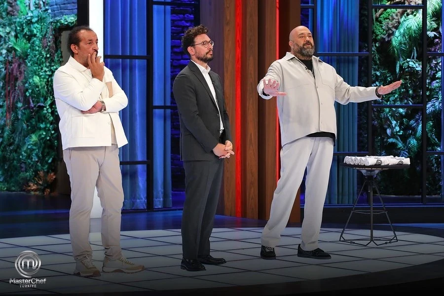 Genç Gazete Dün Akşam Masterchef’te Kim Kazandı Beşinci Önlüğü Giyen İsim Belli Oldu 1