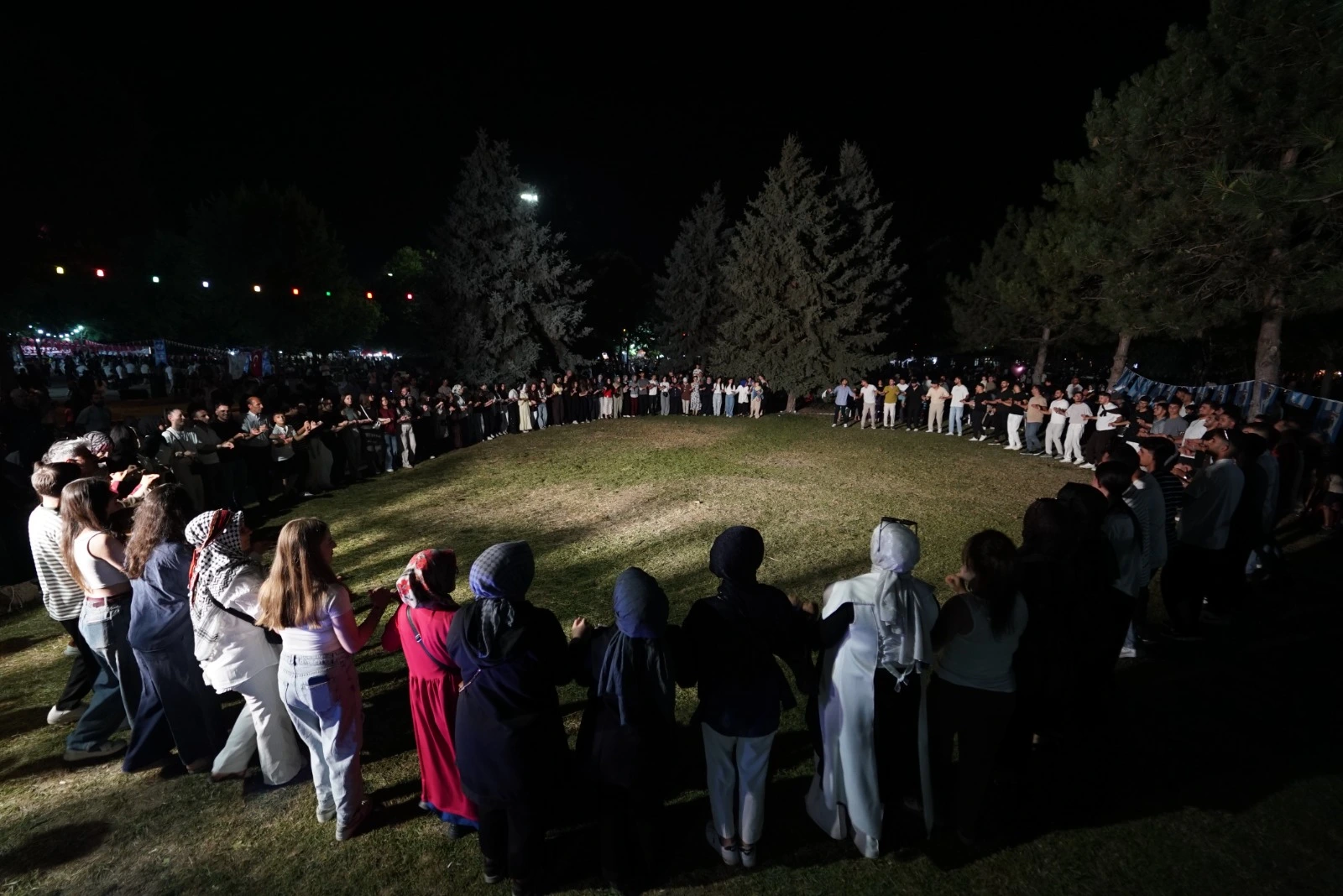 Genç Gazete İnegöl’de Erzurumlular Derneği Festivale Damga Vurdu!