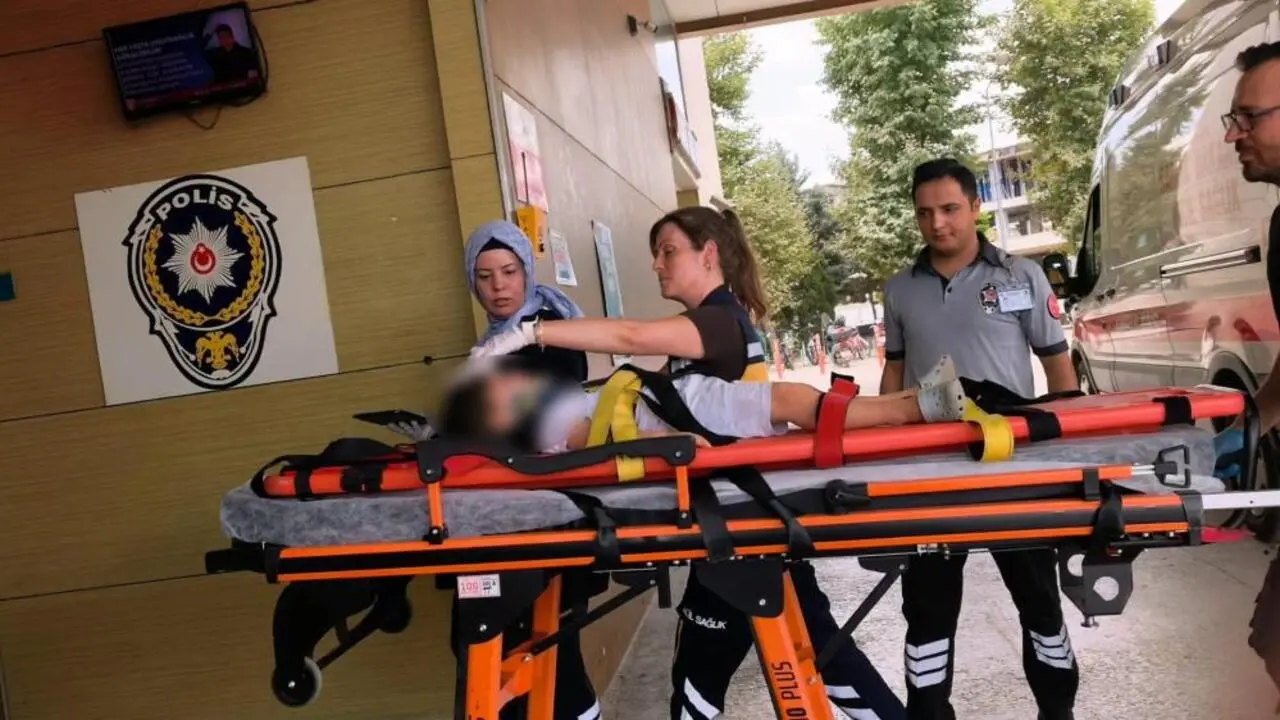 Genç Gazete İnegöl’de Oyun Faciaya Dönüştü 3 Yaşındaki Çocuk Ağır Yaralı