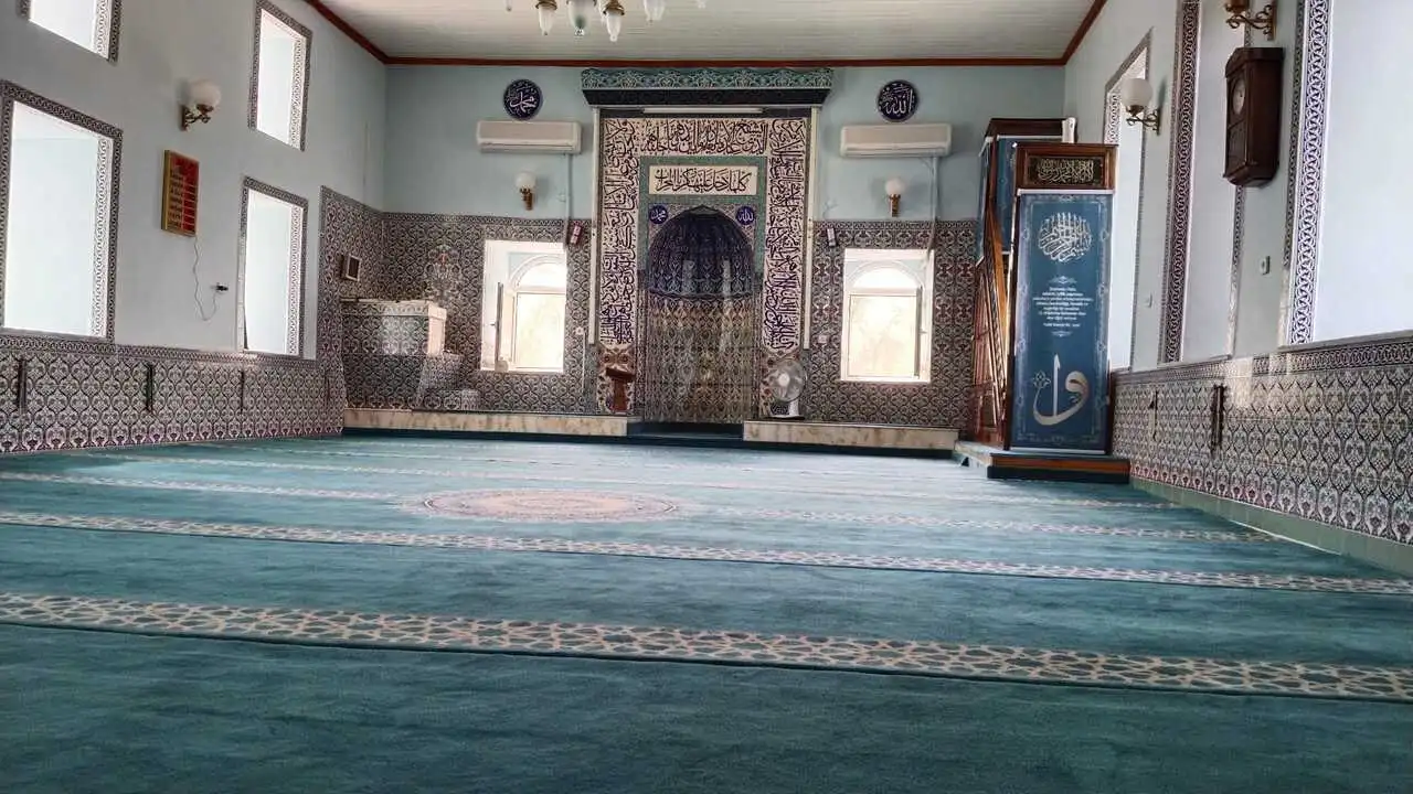 Genç Gazete İnegöl’ün Ayasofya’sı O Köydeki 860 Yıllık Cami Zamana Meydan Okuyor 3