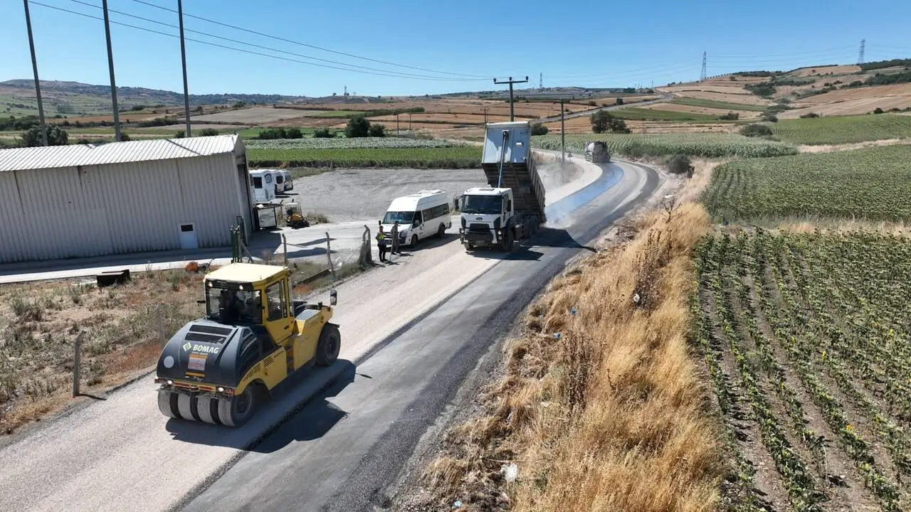 Genç Gazete Karacabey Ve Mustafakemalpaşa’da 25 Kilometrelik Yol Yenileniyor (2)