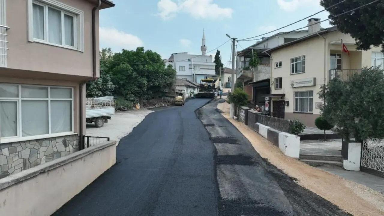 Genç Gazete Karacabey’de 1,8 Kilometrelik Yol Baştan Sona Yenileniyor
