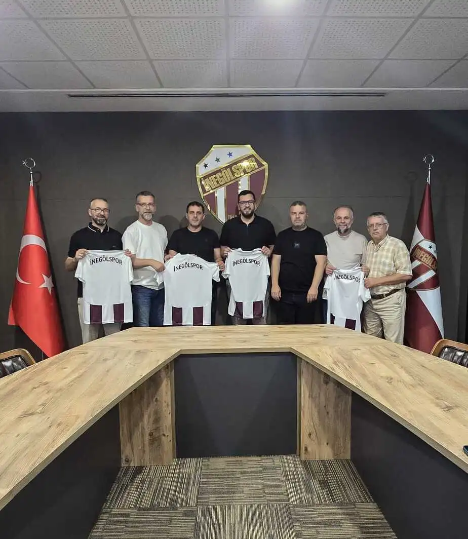 Genç Gazete Kosova Heyetinden İnegölspor’a Ziyaret 1