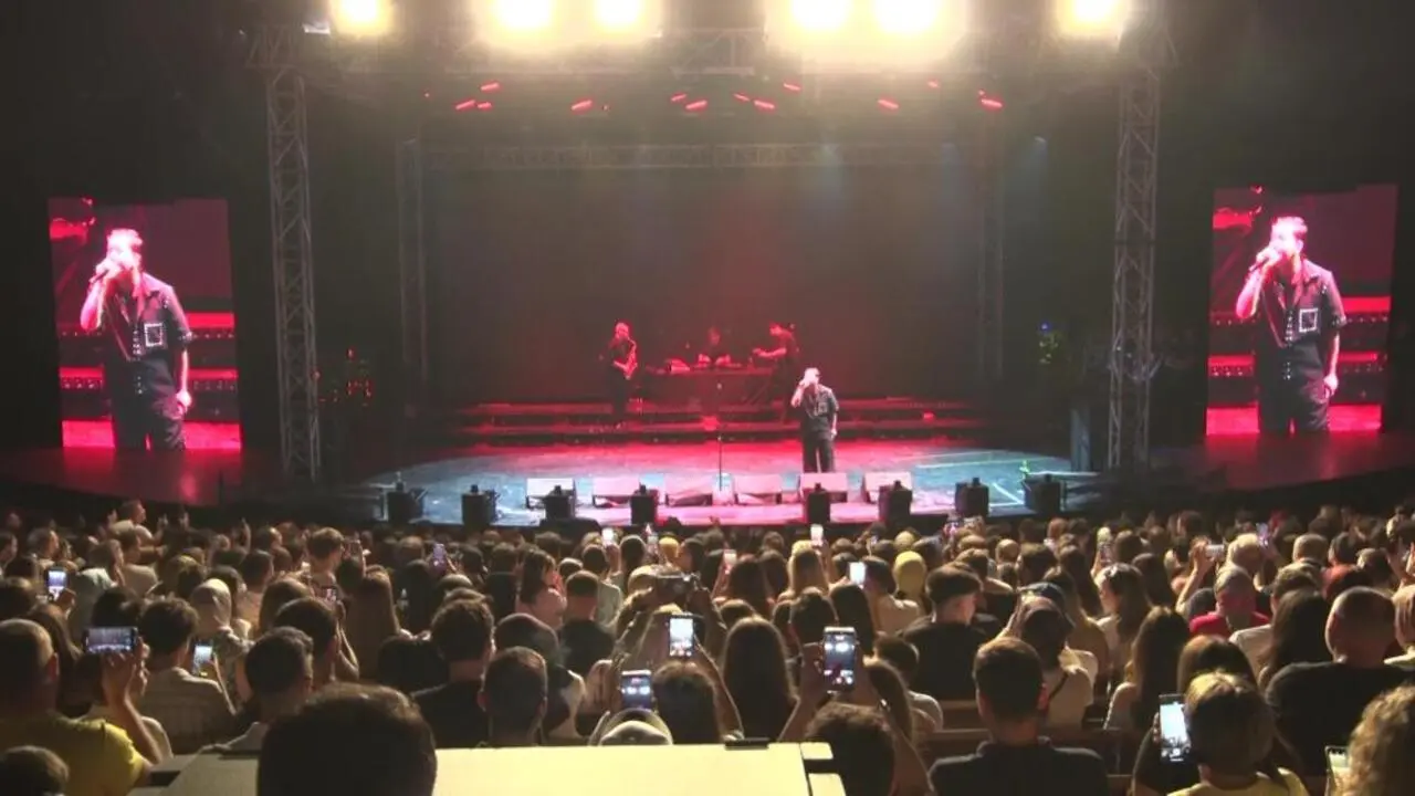 Genç Gazete Poizi, 64. Uluslararası Bursa Festivali’nde Sahne Aldı (1)