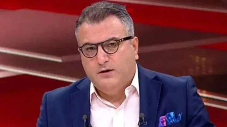 Genç Gazete Son Daki̇ka Gazeteci Cem Küçük Gözaltına Alındı (1)