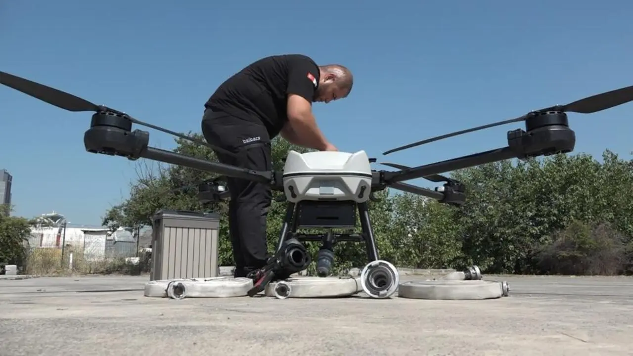 Genç Gazete Türkiye’de Bir İlk Yangın Söndürme Dronu Bursa’da Havalandı