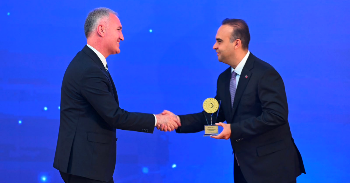 İnegöl Belediyesi’ne Bakanlıktan Ödül (2)