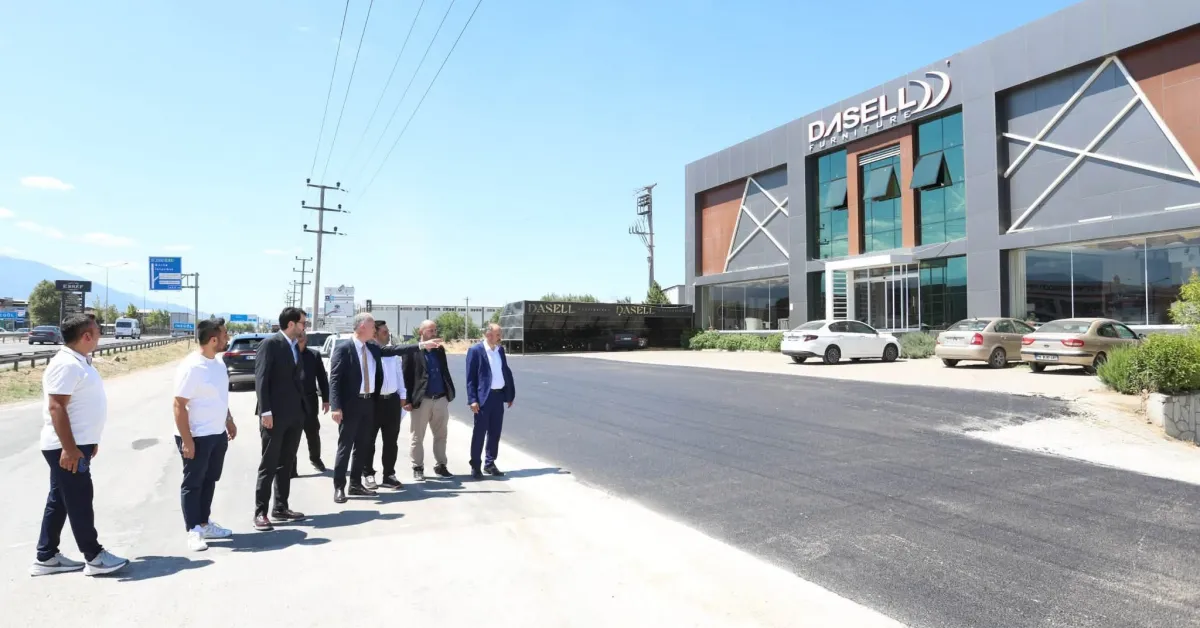 İnegöl’de 43 Fabrika Girişine Asfalt Uygulaması Yapıldı (4)