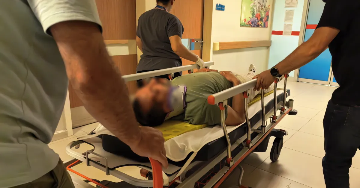 İnegöl’de Otomobil Ile Motosiklet Çarpıştı Sürücü Yaralandı (2)
