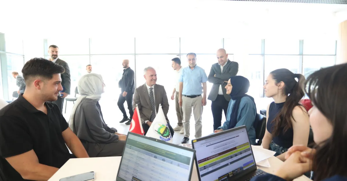 İnegöl’de Üniversite Adaylarına Ücretsiz Tercih Danışmanlığı (1)