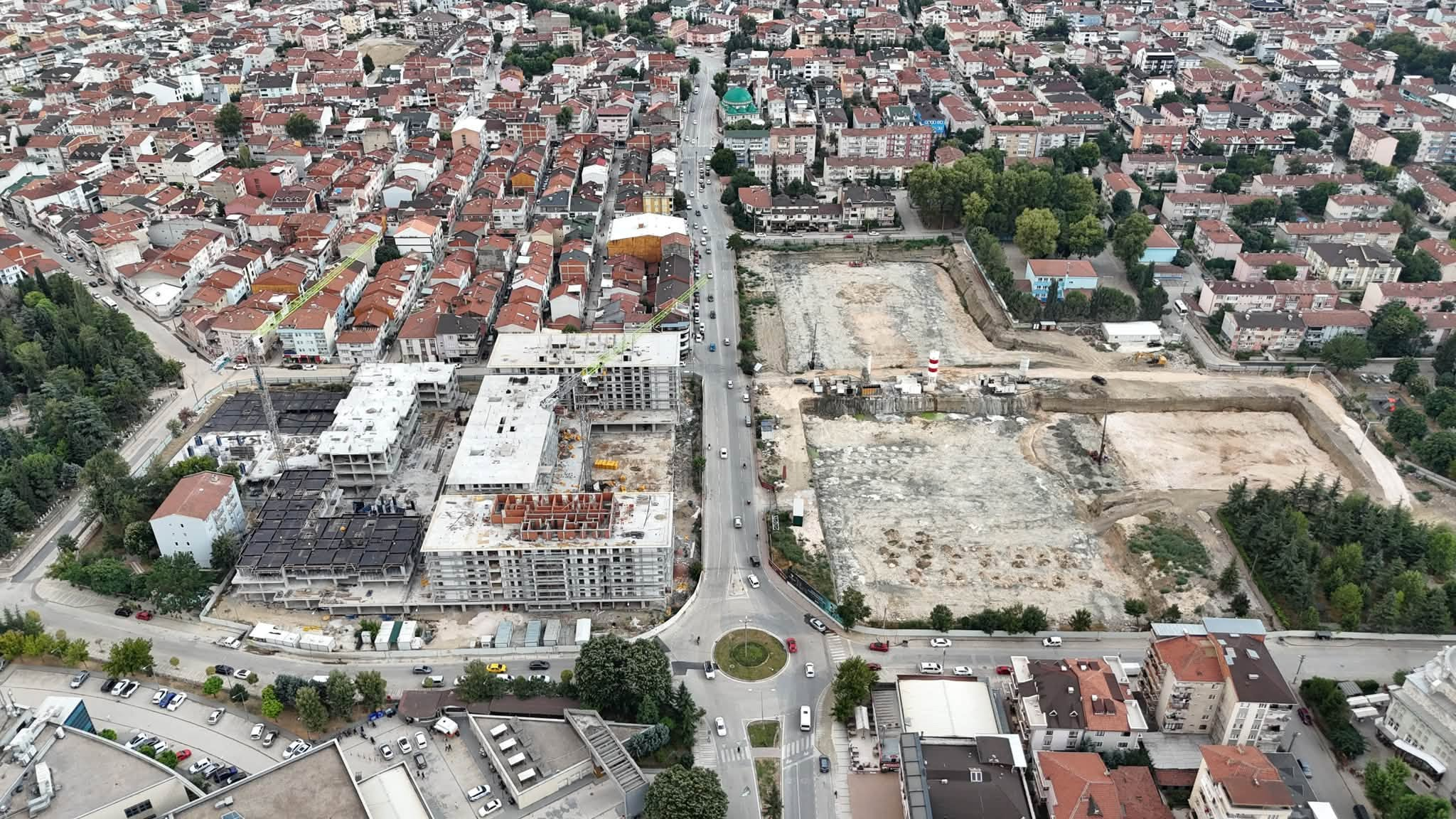 İnegöl'deki Kentsel Dönüşümde Çalışmalar Sürüyor (1)