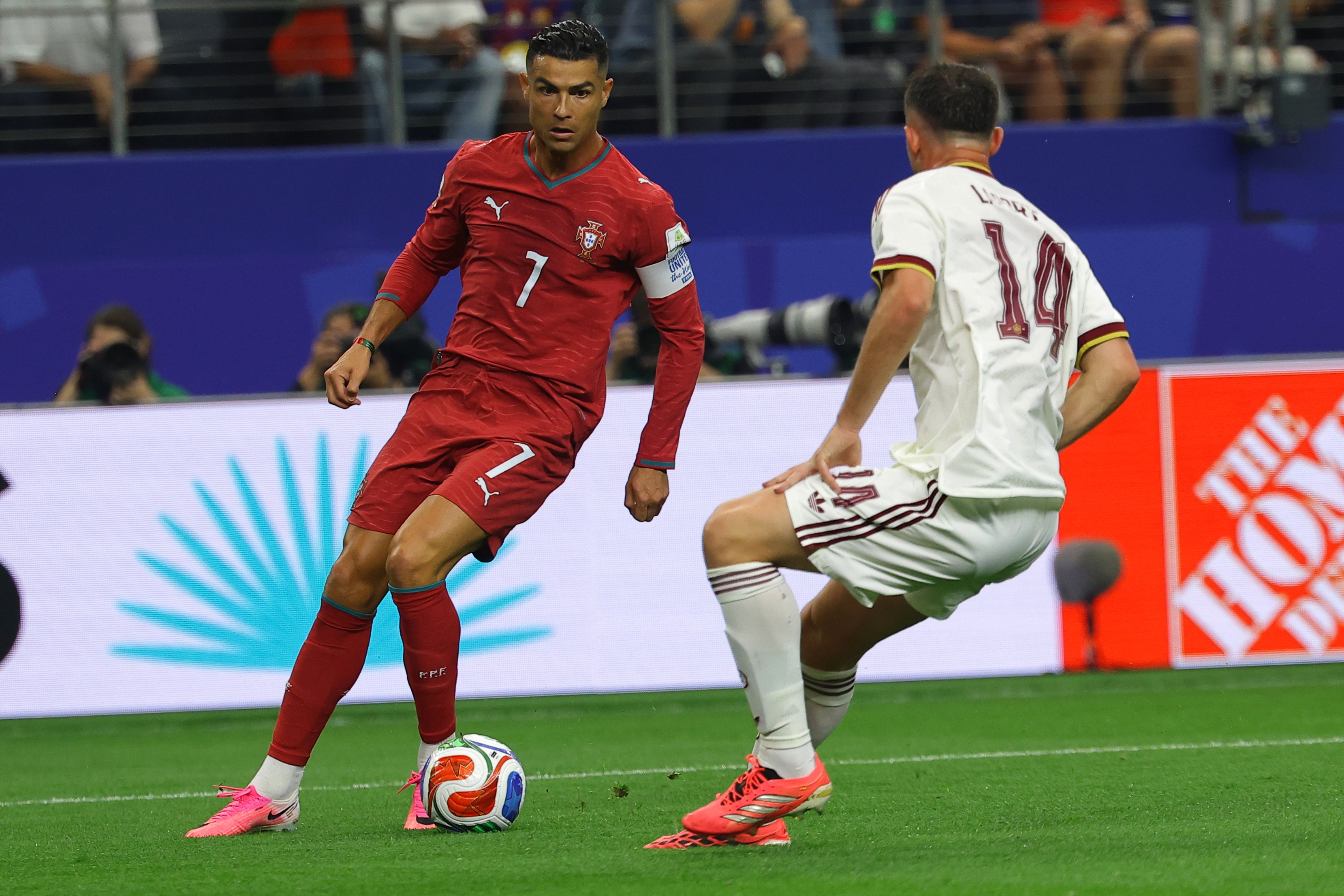 İspanya 90+1’De Turladı, Ronaldo Dünya Kupası’na Gözyaşlarıyla Veda Etti (4)