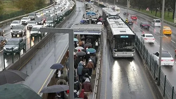 İstanbul'da Toplu Taşımaya Zam! Gg