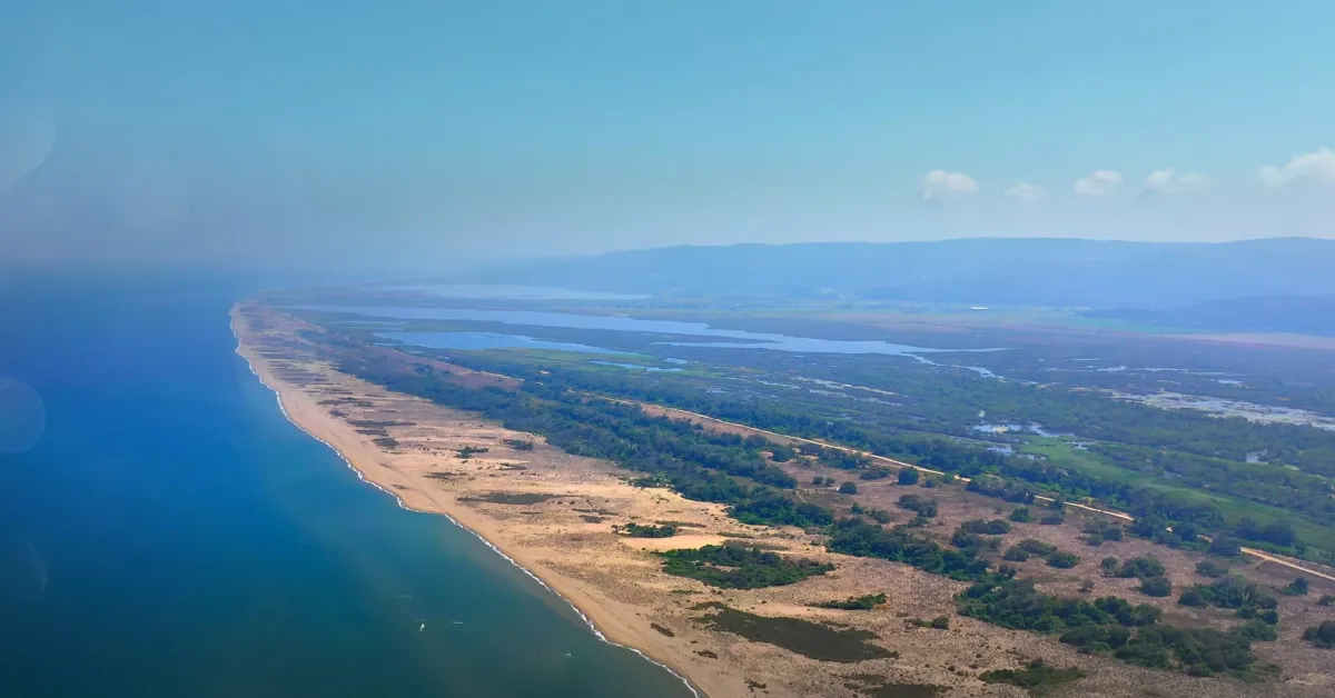 Türkiye'nin Tek Parça Halindeki En Uzun Sahili Yaza Hazır (1)