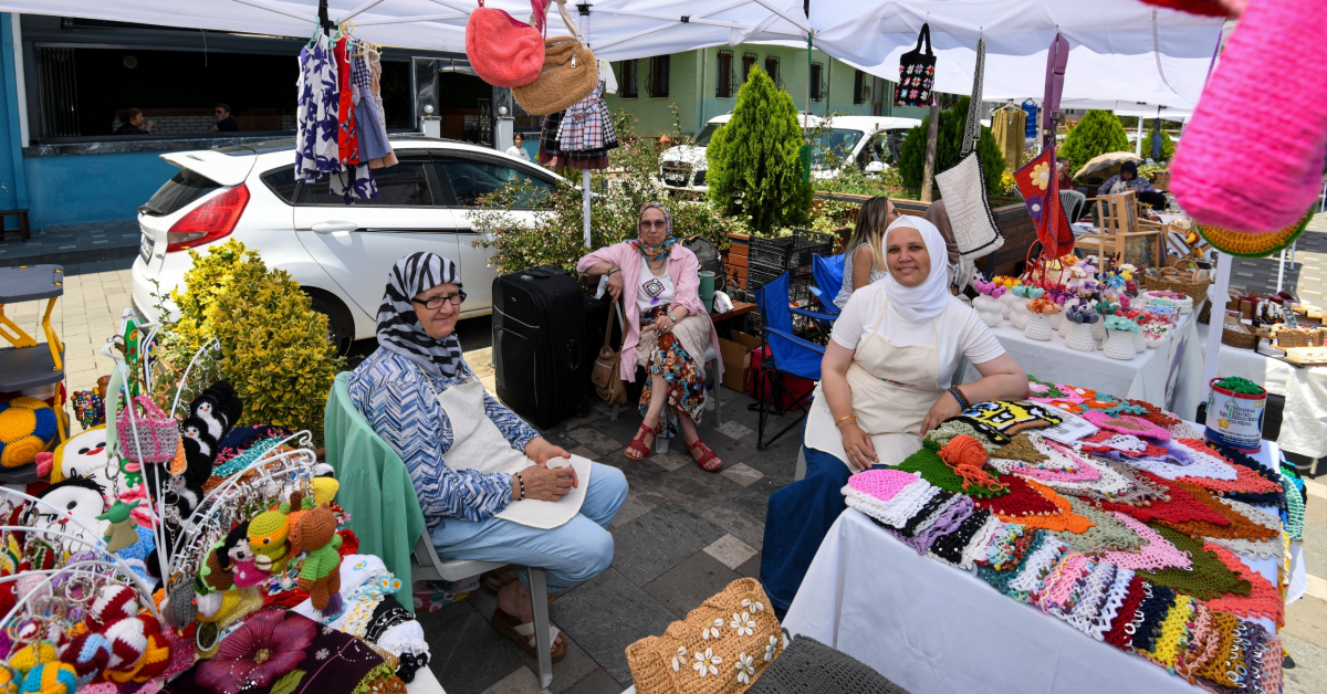 Üftade Meydanı’nda Kadın Emeği Vitrine Çıktı (2)