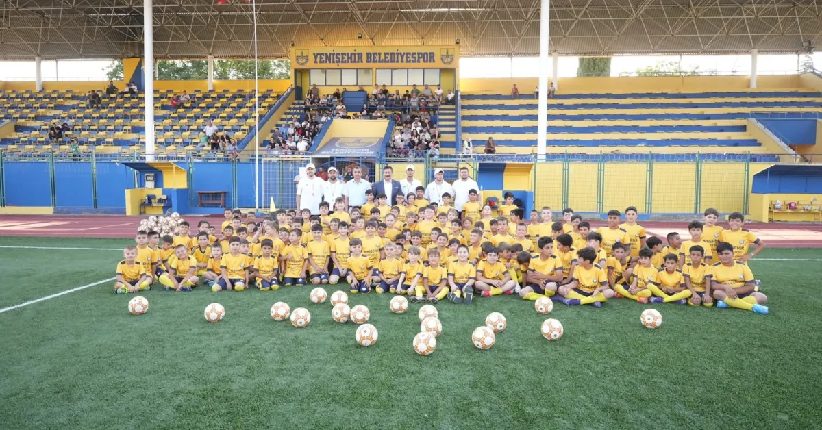 Yenişehir’de 200 Çocuk Yaz Spor Okulu’nda Sahaya Çıktı (2)